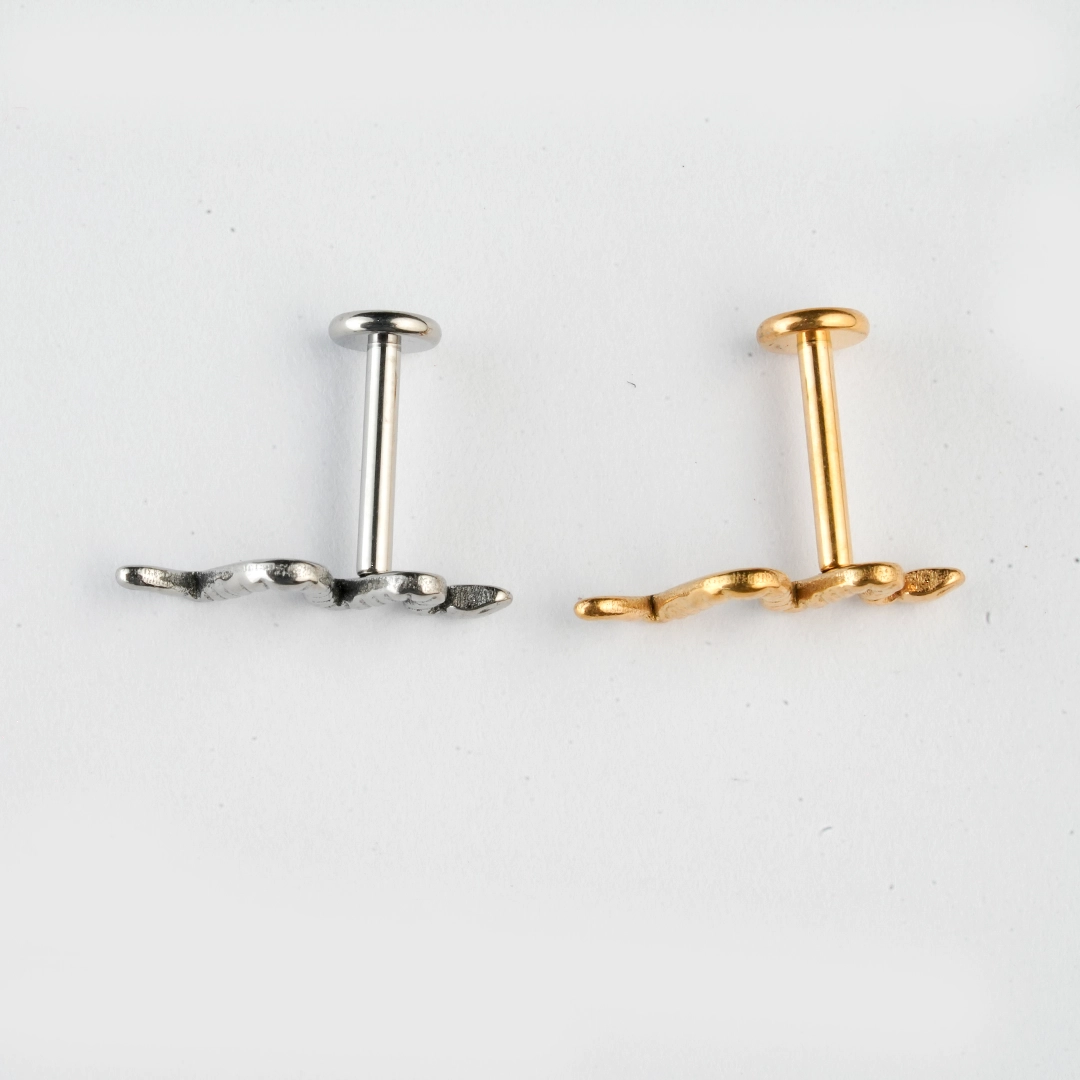 Textured snake ASTM F-136 titanium flat-back labret studs in golden and silver