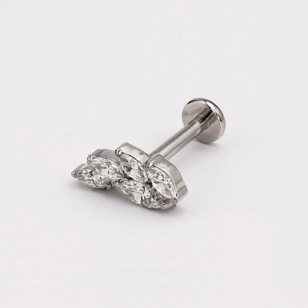 Silver five-leaf marquise zircon ASTM F-136 titanium flat-back labret studs