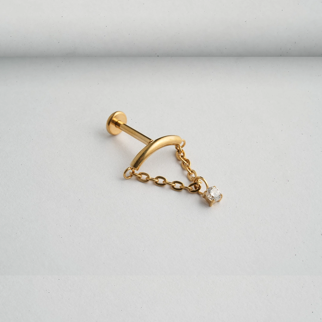 Arc Chain Zircon ASTM F-136 Titanium Labret Stud - Image 2